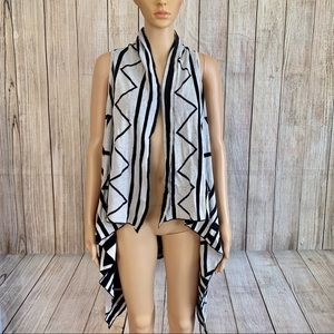 Geometric Sleeveless cute Cardigan